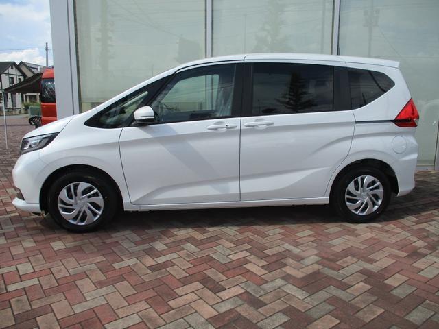 フリード - ホンダ Ｇ 登録届出済未使用車／６人乗り／ホンダ