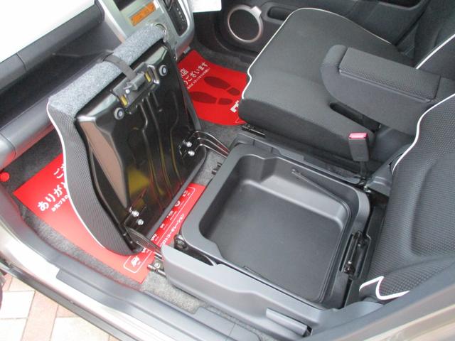 ハスラー Ｘターボ　４ＷＤ／禁煙車／衝突回避ブレーキシステム／社外ナビ／フルセグＴＶ／バックモニター／ルーフスポイラー／シートヒーター／オートエアコン／電動格納ミラー／盗難防止システム衝突安全ボディ／アイドリングストップ（34枚目）