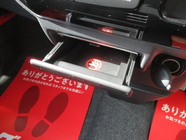 ルークス ハイウェイスター　禁煙車／キセノンライト／盗難防止システム／衝突安全ボィ／オートエアコン／電動格納ミラー／プッシュスタート／スマートキー／電動格納ミラー／左側パワースライドドア／アンチロックブレーキシステム／ＷエアＢ／（18枚目）