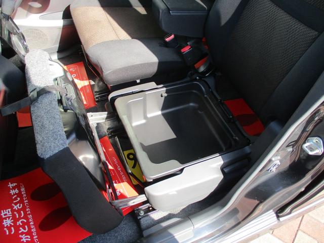 ルークス ハイウェイスター　禁煙車／キセノンライト／盗難防止システム／衝突安全ボィ／オートエアコン／電動格納ミラー／プッシュスタート／スマートキー／電動格納ミラー／左側パワースライドドア／アンチロックブレーキシステム／ＷエアＢ／（33枚目）