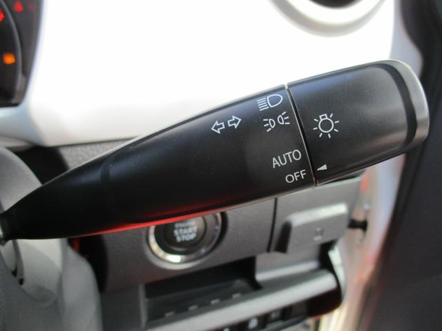 ハスラー Xターボ 盗難防止システム/衝突安全ボディ/社外ナビ/フルセグTV/キセノンライト/シートヒーター/プッシュスタート/スマートキー/オートエアコン/電動格納ミラー/アンチロックブレーキシステム/ダブルエアバッグ(17枚目)