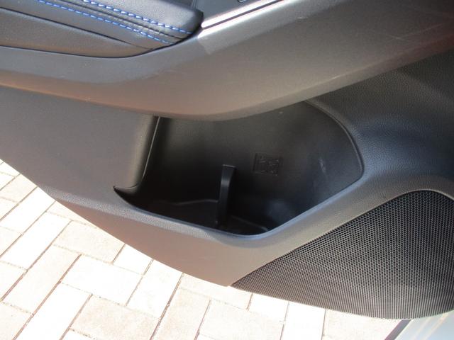 ＸＶ アドバンス　アドバンス（５名４ＷＤ／衝突回避ブレーキシステム／レーンアシスト／禁煙車／純正ナビ／フルセグＴＶ／バックモニー／プッシュスタート／スマートキー／クルーズコントロール／盗難防止システム／衝突安全ボィ／（48枚目）