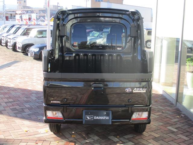 アトレー アトレーデッキバン　登録届出済未使用車／４ＷＤ／ターボ／衝突回避ブレーキシステム／両側パワースライドドア／ＬＥＤヘッドライト／プッシュスタート／スマートキー／盗難防止システム／衝突安全ボディ／レーンアシスト／クルコン／（6枚目）