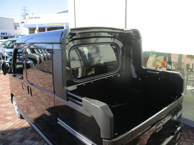 アトレー アトレーデッキバン　登録届出済未使用車／４ＷＤ／ターボ／衝突回避ブレーキシステム／両側パワースライドドア／ＬＥＤヘッドライト／プッシュスタート／スマートキー／盗難防止システム／衝突安全ボディ／レーンアシスト／クルコン／（36枚目）