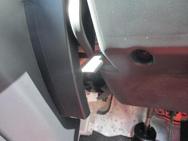 タフト G ダーククロムベンチャー 特別仕様車/禁煙車/衝突回避ブレーキシステム/レーンアシスト/ナビ/フルセグTV/全方位モニター/盗難防止システム/衝突安全ボディ/プッシュスタートスマートキー/LEDライト/オートAC電動格納ミラー(29枚目)