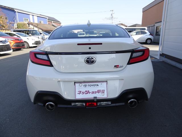 ＧＲ８６ ＲＺ　ＧＲ８６・６速ＭＴ・元当社試乗車・８インチＳＤナビ・バックモニター・ＥＴＣ・ドラレコ・Ｂｌｕｅｔｏｏｔｈオーディオ・クルーズコントロール・スマートキー・プッシュスタート・シートヒーター・保証書・取説（10枚目）