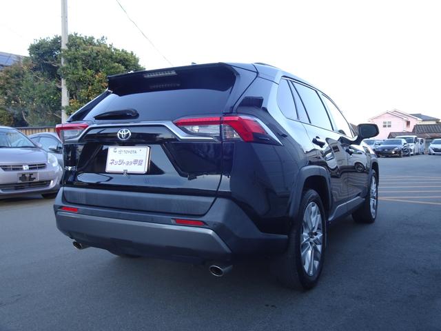 ＲＡＶ４ Ｇ　Ｚパッケージ　４ＷＤ・ＴＳＳ（対車両・歩行者）・ＩＣＳ・８インチＳＤナビ・バックモニター・ＥＴＣ・ドラレコ・Ｂｌｕｅｔｏｏｔｈオーディオ・合皮シート・シートヒーター・純正アルミホイール・保証書・取説・ロングラン保証（11枚目）