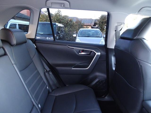 ＲＡＶ４ Ｇ　Ｚパッケージ　４ＷＤ・ＴＳＳ（対車両・歩行者）・ＩＣＳ・８インチＳＤナビ・バックモニター・ＥＴＣ・ドラレコ・Ｂｌｕｅｔｏｏｔｈオーディオ・合皮シート・シートヒーター・純正アルミホイール・保証書・取説・ロングラン保証（45枚目）