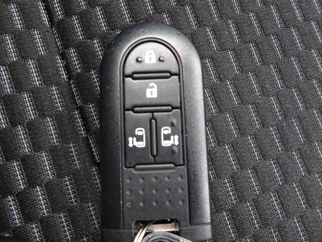 ピクシスメガ Ｌ　ＳＡＩＩＩ　ワンオーナー・スマアシ（対車両・歩行者）踏み間違い防止・両側パワースライドドア・ＳＤナビ・バックモニター・ＥＴＣ・Ｂｌｕｅｔｏｏｔｈオーディオ・シートヒーター・オートエアコン・保証書・ロングラン保証（17枚目）