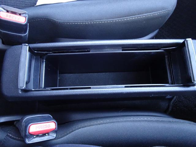 シエンタ ハイブリッド　Ｇ　セーフティーエディションＩＩ　ワンオーナー・７人乗り・ＴＳＳ（対車両・歩行者）ＩＣＳ・８インチＳＤナビ・バックモニター・ＥＴＣ・ドラレコ・Ｂｌｕｅｔｏｏｔｈオーディオ・後席モニター・シート・ハンドルヒーター・保証書・ロングラン保証（31枚目）