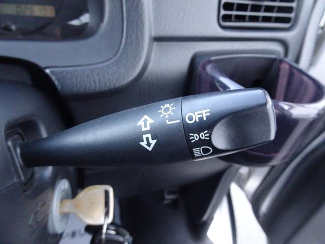 車検の受付も行っております。スタッフにお気軽にお問い合わせ下さい。