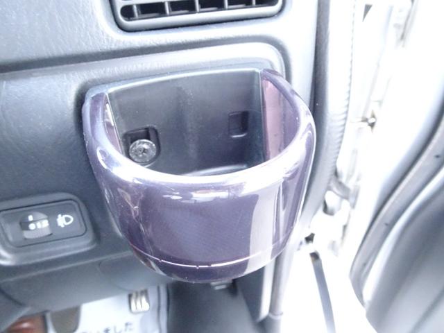 展示の車は、毎週入れ替わります。ネットを見てご来店下さい。