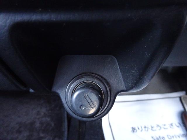 車検の受付も行っております。スタッフにお気軽にお問い合わせ下さい。