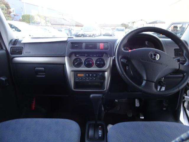 車検の受付も行っております。スタッフにお気軽にお問い合わせ下さい。