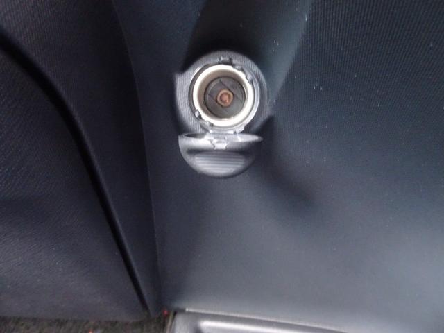 アクア Ｇ　ＴＳＳ（対車両）コーナーセンサー・ＳＤナビ・バックモニター・ＥＴＣ・Ｂｌｕｅｔｏｏｔｈオーディオ・スマートキー・プッシュスタート・オートエアコン・クルーズコントロール・保証書・取説・ロングラン保証（33枚目）