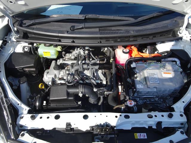 アクア Sスタイルブラック TSS(対車両)ICS・車線逸脱防止・オートマチックハイビーム・SDナビ・バックモニター・ETC・スマートキー・プッシュスタート・オートエアコン・パンク修理キット・保証書・取説・ロングラン保証(3枚目)