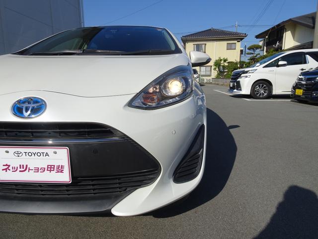 アクア Sスタイルブラック TSS(対車両)ICS・車線逸脱防止・オートマチックハイビーム・SDナビ・バックモニター・ETC・スマートキー・プッシュスタート・オートエアコン・パンク修理キット・保証書・取説・ロングラン保証(11枚目)