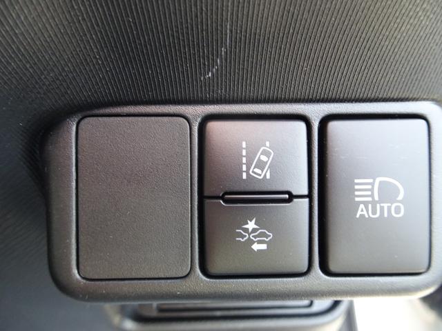 アクア Sスタイルブラック TSS(対車両)ICS・車線逸脱防止・オートマチックハイビーム・SDナビ・バックモニター・ETC・スマートキー・プッシュスタート・オートエアコン・パンク修理キット・保証書・取説・ロングラン保証(21枚目)