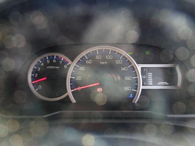 ルーミー カスタムＧ－Ｔ　スマアシ（対車両・歩行者）踏み間違い防止・両側パワースライドドア・ＳＤナビ・バックモニター・スマートキー・プッシュスタート・オートエアコン・純正アルミホイール・保証書・取説・ロングラン保証（18枚目）