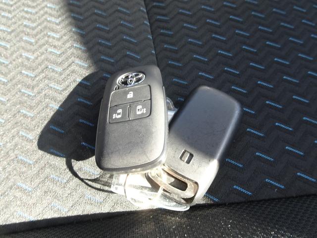 ルーミー カスタムＧ－Ｔ　スマアシ（対車両・歩行者）踏み間違い防止・両側パワースライドドア・ＳＤナビ・バックモニター・スマートキー・プッシュスタート・オートエアコン・純正アルミホイール・保証書・取説・ロングラン保証（46枚目）