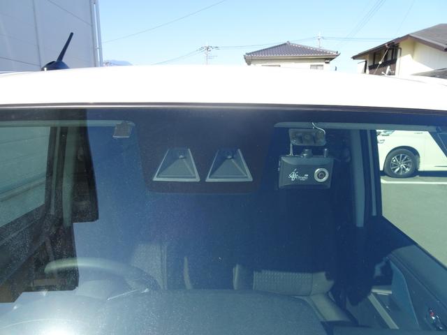 ルーミー カスタムＧ－Ｔ　スマアシ（対車両・歩行者）踏み間違い防止・８インチＳＤナビ・パノラミックビューモニター・ＥＴＣ・ドラレコ・Ｂｌｕｅｔｏｏｔｈオーディオ・両側パワースライドドア・シートヒーター・保証書・ロングラン保証（4枚目）