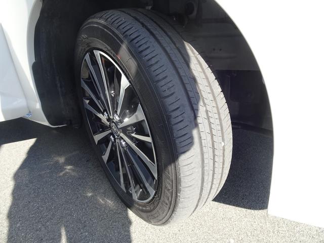 ルーミー カスタムＧ－Ｔ　スマアシ（対車両・歩行者）踏み間違い防止・８インチＳＤナビ・パノラミックビューモニター・ＥＴＣ・ドラレコ・Ｂｌｕｅｔｏｏｔｈオーディオ・両側パワースライドドア・シートヒーター・保証書・ロングラン保証（7枚目）