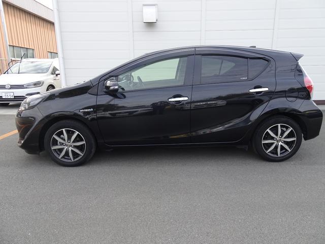 アクア Ｓスタイルブラック　ＴＳＳ（対車両）車線逸脱防止・オートマチックハイビーム・ドラレコ・ＳＤナビ・バックモニター・ＥＴＣ・ドラレコ・スマートキー・プッシュスタート・オートエアコン・社外アルミホイール・ロングラン保証（8枚目）