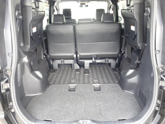 ノア Ｓｉ　ダブルバイビー　８人乗・ＴＳＳ（対車両）車線逸脱防・オートマチックハイビーム・ＳＤナビ・バックモニター・ＥＴＣ・後席モニター・Ｂｌｕｅｔｏｏｔｈオーディオ・両側パワースライドドア・純正アルミ・取説・ロングラン保証（45枚目）