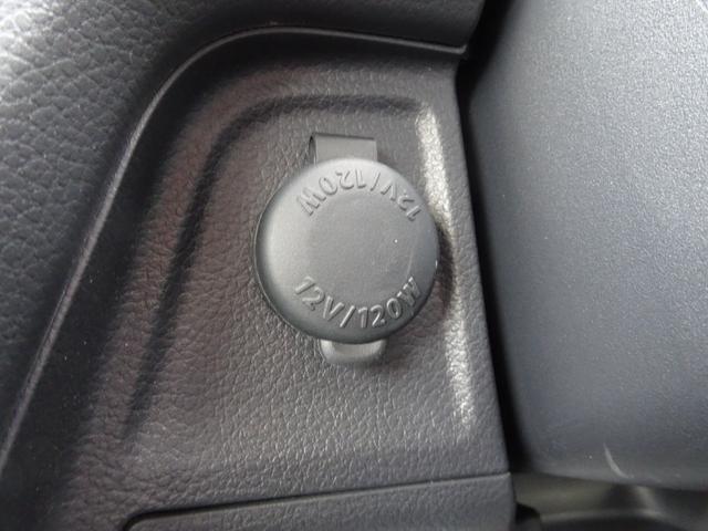 お車の買取もご相談下さい。ディーラーのネットワークが、適正な相場でお答えいたします。取引安心のディーラー査定です。ぜひ一度お試し下さい。