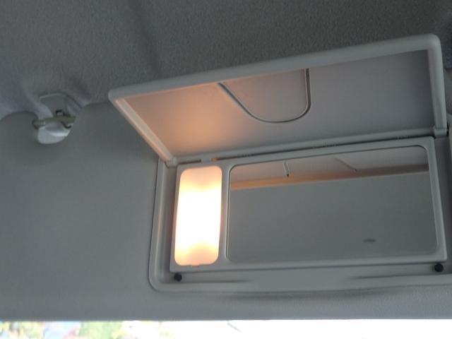 展示の車は、毎週入れ替わります。ネットを見てご来店下さい。