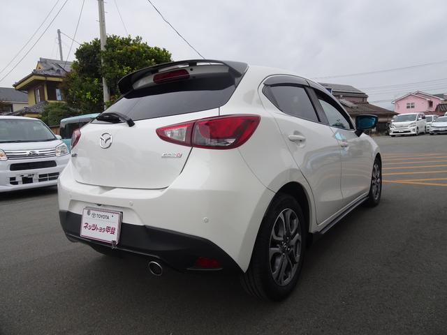 �W���̎Ԃ́A���T����ւ��܂��B�l�b�g�����Ă����X�������B