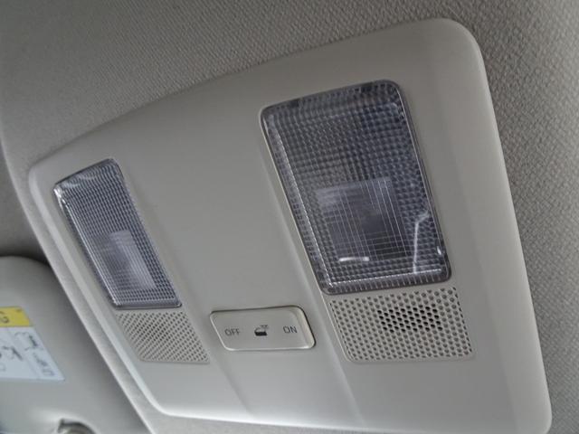 �W���̎Ԃ́A���T����ւ��܂��B�l�b�g�����Ă����X�������B