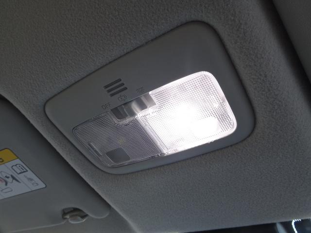 シエンタ ハイブリッドＧ　７人乗・両側パワースライドドア・ＴＳＳ（対車両）車線逸脱防止・オートマチックハイビーム・ＳＤナビ・バックモニター・ＥＴＣ・ドラレコ・純正アルミ・シートヒーター・スマートキー・保証書取説・ロングラン保証（38枚目）