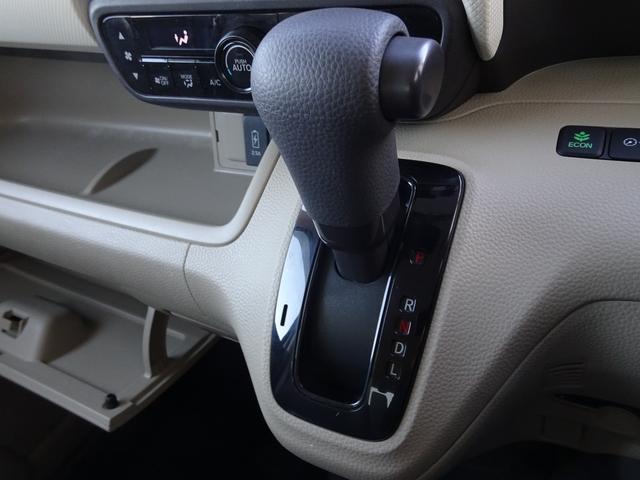 車検の受付も行っております。スタッフにお気軽にお問い合わせ下さい。