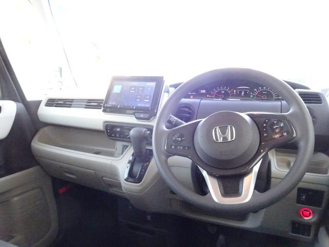 展示の車は、毎週入れ替わります。ネットを見てご来店下さい。