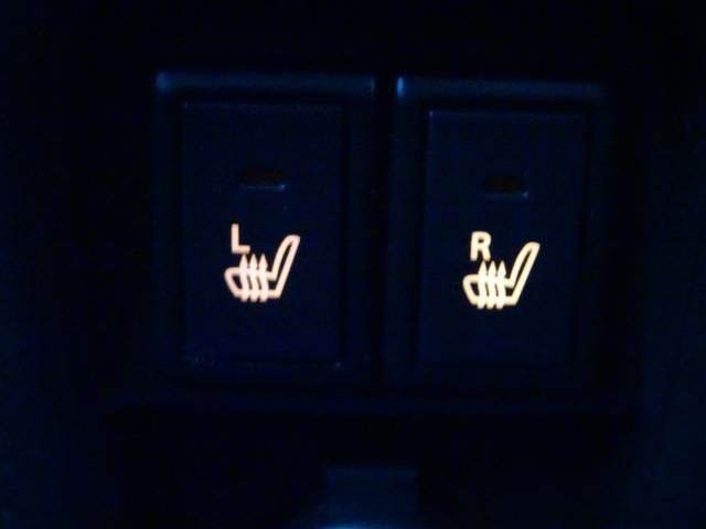 展示の車は、毎週入れ替わります。ネットを見てご来店下さい。