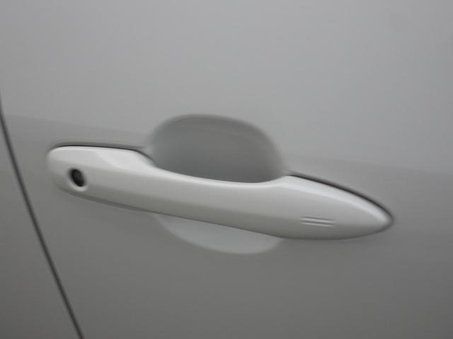 ヤリスクロス ハイブリッドZ ディスプレイオーディオ ETC ドライブレコーダー 衝突被害軽減ブレーキ レーンアシスト オートマチックハイビーム LEDヘッドライト シートヒーター スマートキー ロングラン保証(16枚目)