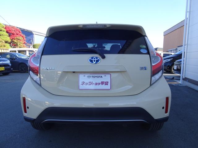 アクア クロスオーバー　ＳＤナビ　ＥＴＣ　ドライブレコーダー　コーナーセンサー　衝突被害軽減ブレーキ　ＬＥＤヘッドライト　ナノイー　スマートキー　電動格納ミラー　ロングラン保証（5枚目）