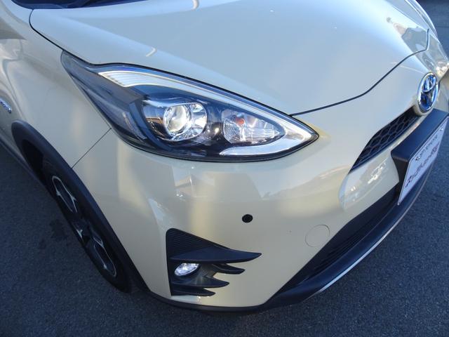 アクア クロスオーバー　ＳＤナビ　ＥＴＣ　ドライブレコーダー　コーナーセンサー　衝突被害軽減ブレーキ　ＬＥＤヘッドライト　ナノイー　スマートキー　電動格納ミラー　ロングラン保証（10枚目）