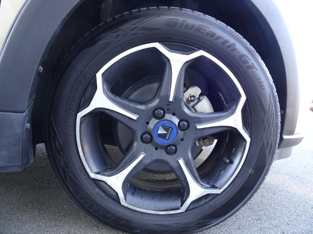 アクア クロスオーバー　ＳＤナビ　ＥＴＣ　ドライブレコーダー　コーナーセンサー　衝突被害軽減ブレーキ　ＬＥＤヘッドライト　ナノイー　スマートキー　電動格納ミラー　ロングラン保証（15枚目）