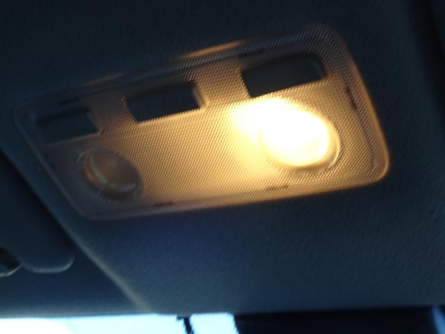 アクア クロスオーバー　ＳＤナビ　ＥＴＣ　ドライブレコーダー　コーナーセンサー　衝突被害軽減ブレーキ　ＬＥＤヘッドライト　ナノイー　スマートキー　電動格納ミラー　ロングラン保証（39枚目）