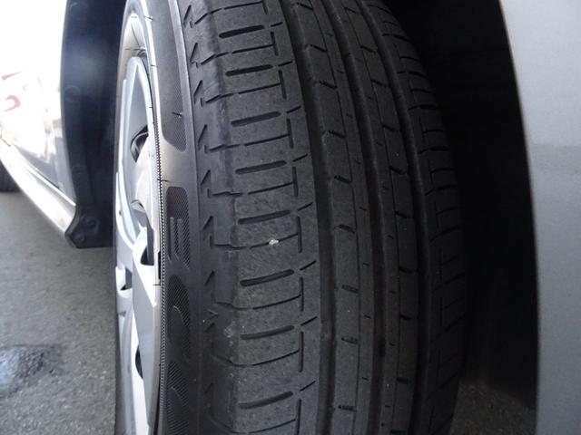 ヤリス G TSS(対車両・歩行者)ICS・ディスプレイオーディオ・ナビキット・パノラミックビューモニター・ETC・Bluetoothオーディオ・クルーズコントロール・パンク修理キット・保証書取説・ロングラン保証(7枚目)