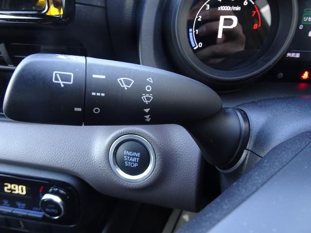 ヤリス G TSS(対車両・歩行者)ICS・ディスプレイオーディオ・ナビキット・パノラミックビューモニター・ETC・Bluetoothオーディオ・クルーズコントロール・パンク修理キット・保証書取説・ロングラン保証(21枚目)