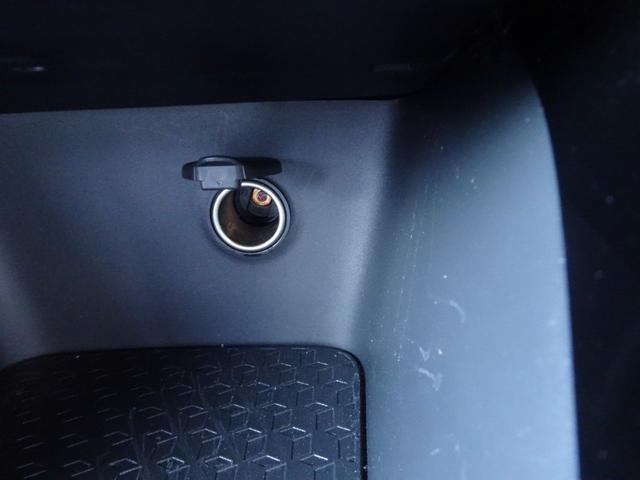 ヤリス G TSS(対車両・歩行者)ICS・ディスプレイオーディオ・ナビキット・パノラミックビューモニター・ETC・Bluetoothオーディオ・クルーズコントロール・パンク修理キット・保証書取説・ロングラン保証(30枚目)