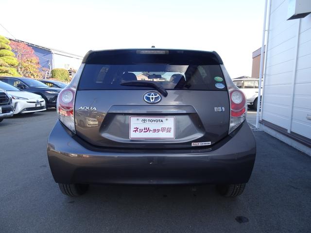 アクア G SDナビ・バックモニター・ETC・Bluetoothオーディオ・LEDヘッドライト・ヘッドライトヲッシャー・シートヒーター・オートエアコン・スペアタイヤ・保証書・取説・ロングラン保証(9枚目)