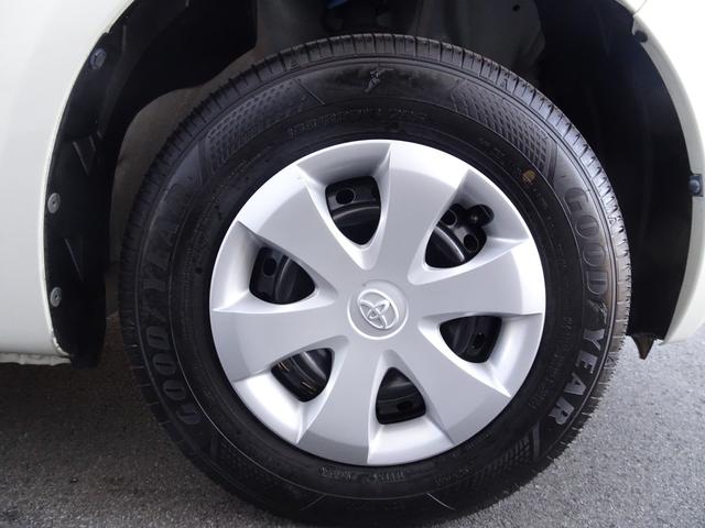 パッソ Ｘ　クツロギ　ＳＤナビ・ＥＴＣ・ドラレコ・スマートキー・マニュアルエアコン・ヘッドライトマニュアルレベリング機能付・スペアタイヤ・取説・ロングラン保証（4枚目）