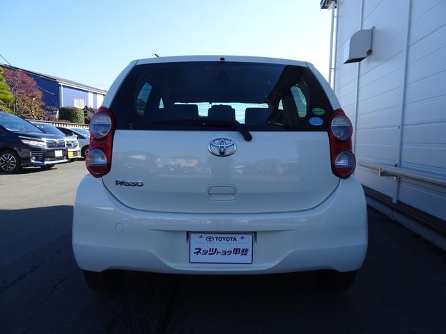パッソ Ｘ　クツロギ　ＳＤナビ・ＥＴＣ・ドラレコ・スマートキー・マニュアルエアコン・ヘッドライトマニュアルレベリング機能付・スペアタイヤ・取説・ロングラン保証（9枚目）