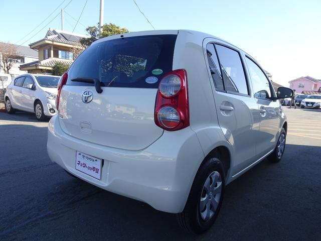 パッソ Ｘ　クツロギ　ＳＤナビ・ＥＴＣ・ドラレコ・スマートキー・マニュアルエアコン・ヘッドライトマニュアルレベリング機能付・スペアタイヤ・取説・ロングラン保証（10枚目）