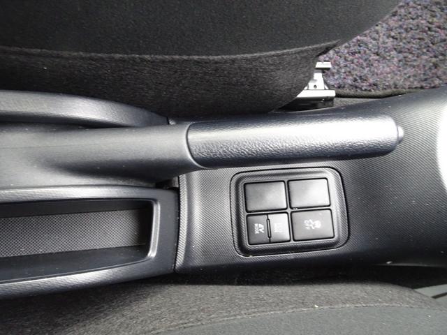 アクア Ｌ　ワンオーナー・横滑り防止・ＥＴＣ・オートエアコン・ＣＤラジオ・ヘッドライトマニュアルレベリング機能付・保証書・取説・ロングラン保証（25枚目）