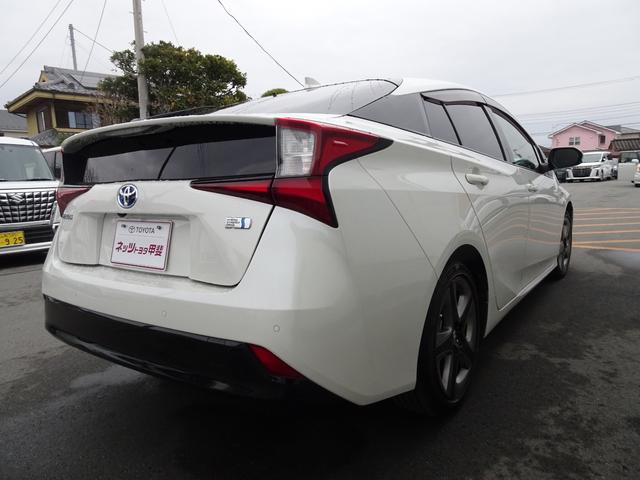 プリウス Ｓツーリングセレクション　ワンオーナー・ＴＳＳ（対車両・歩行者）ＩＣＳ・８インチＳＤナビ・バックモニター・ＥＴＣ・ドラレコ・Ｂｌｕｅｔｏｏｔｈオーディオ・合皮シート・シートヒーター・純正アルミ・保証書・取説・ロングラン保証（11枚目）